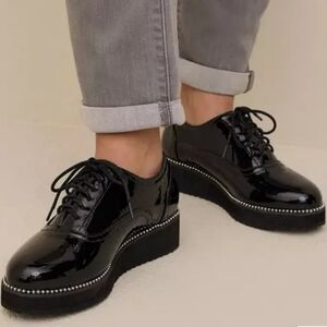 Platform Lace-Up Oxford (WW)